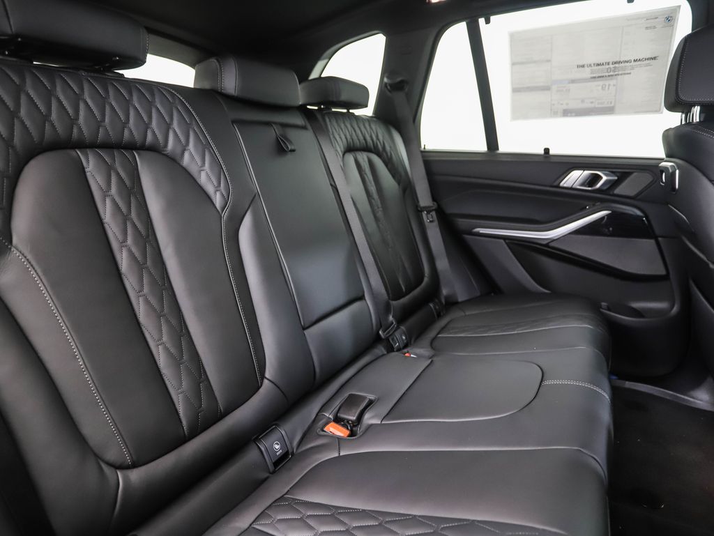 Thumbnail: 2026 BMW X5 - 27