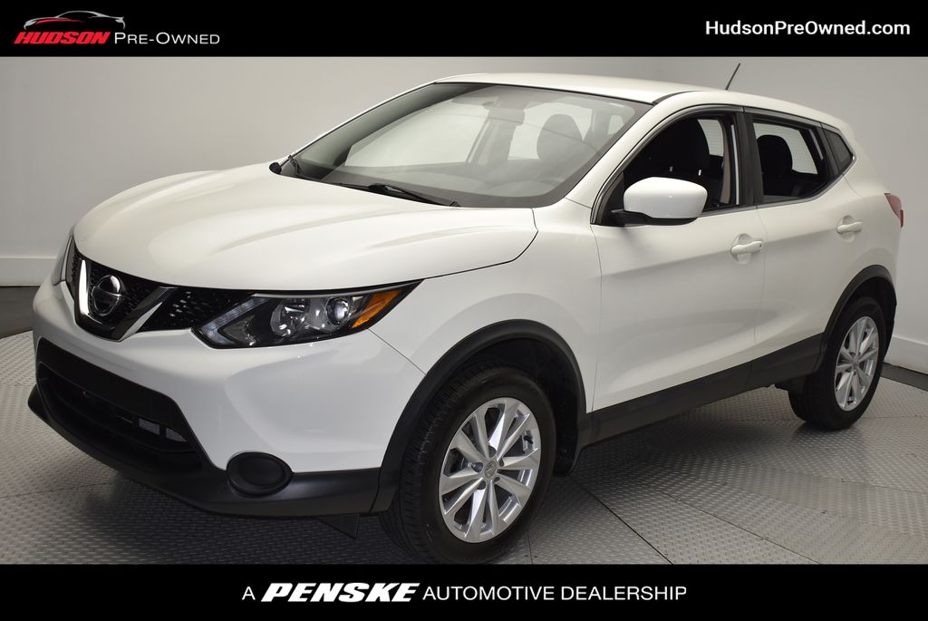 2017 Nissan Rogue Sport S -
                  Jersey City, NJ