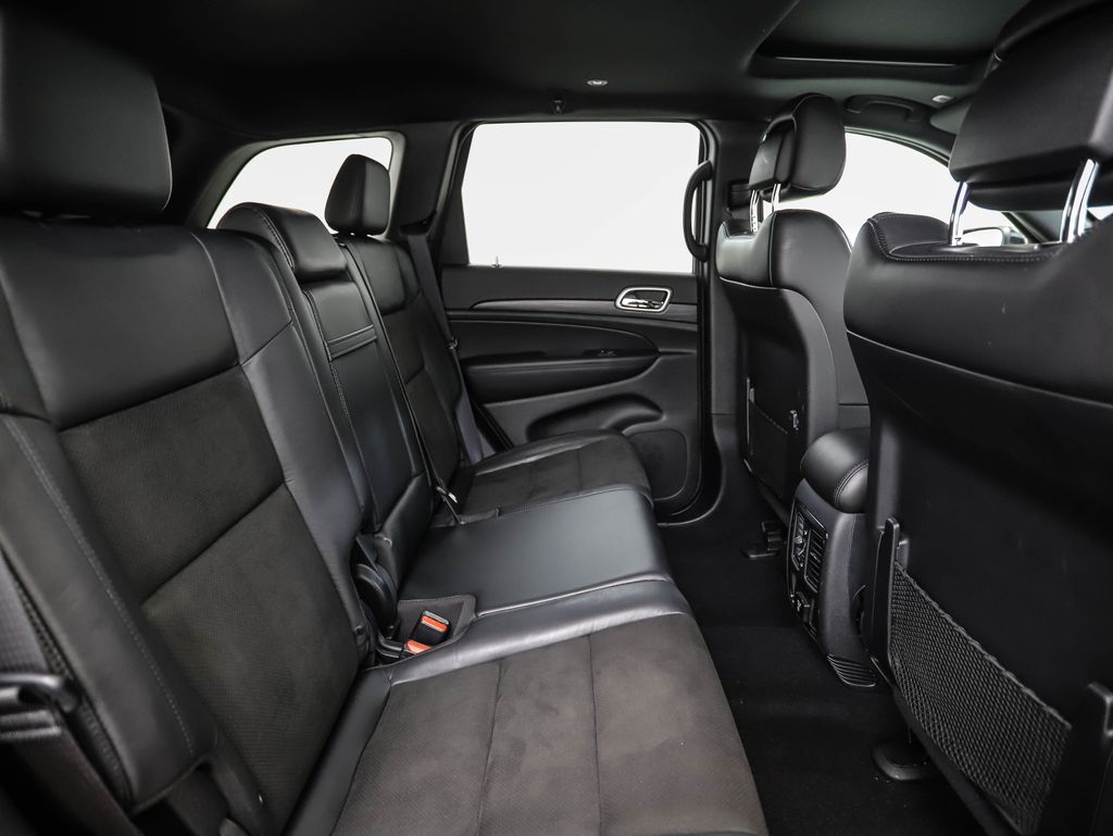 Thumbnail: 2020 Jeep Grand Cherokee - 27