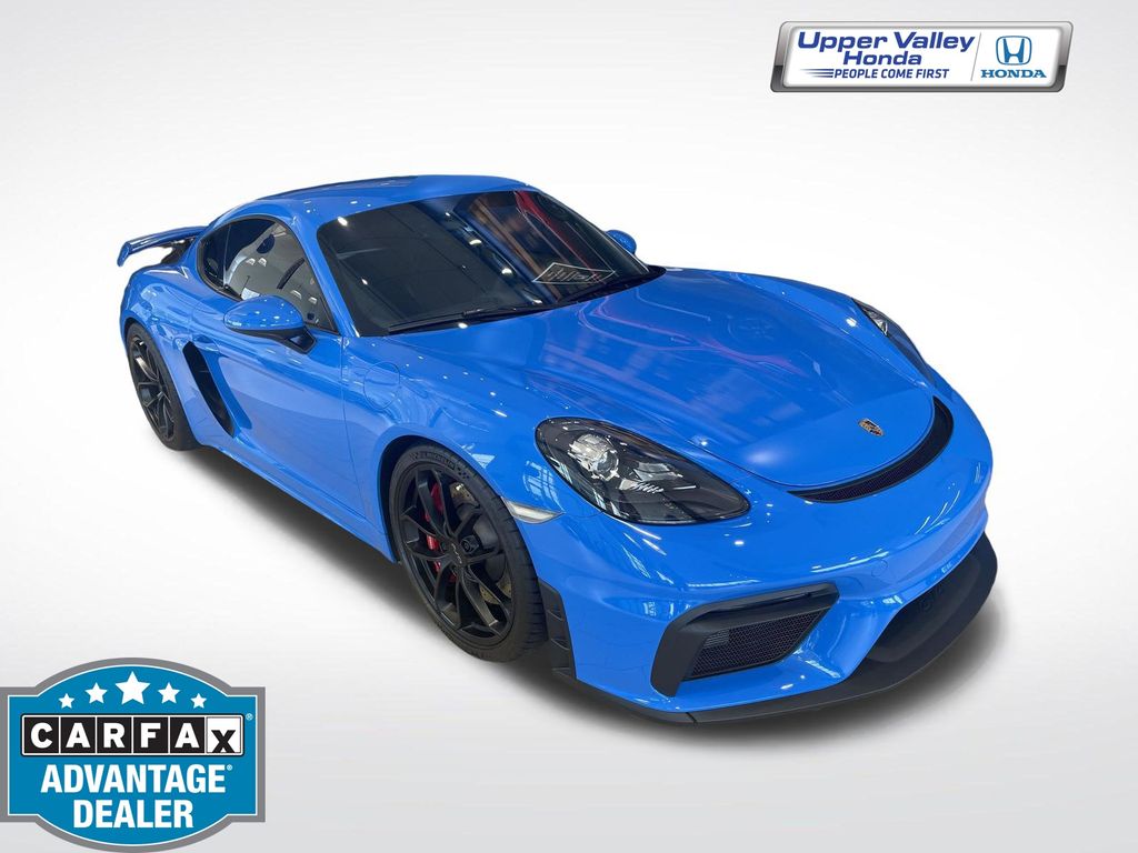  2022 Porsche 718 Cayman GT4 RWD   