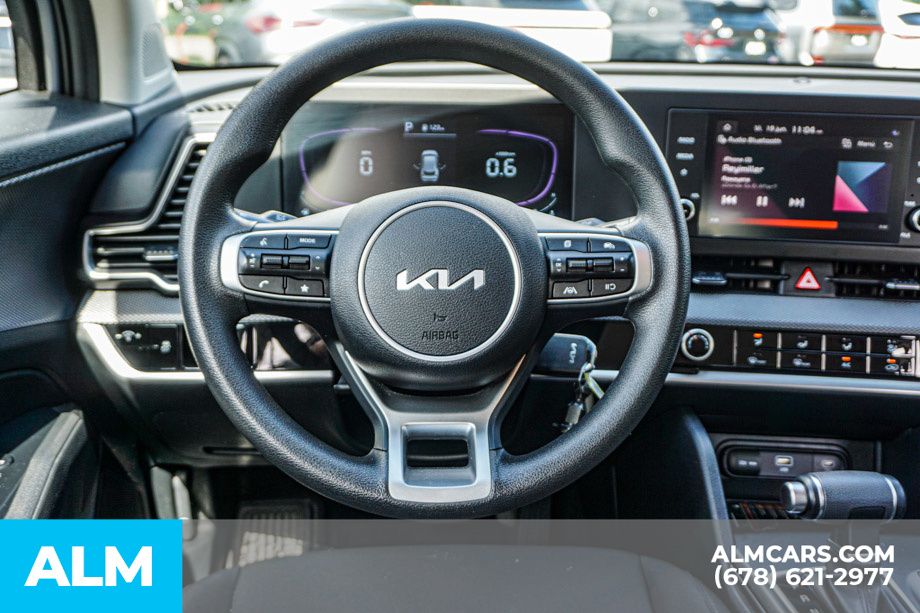 Used 2025 Silver Kia LX image 28