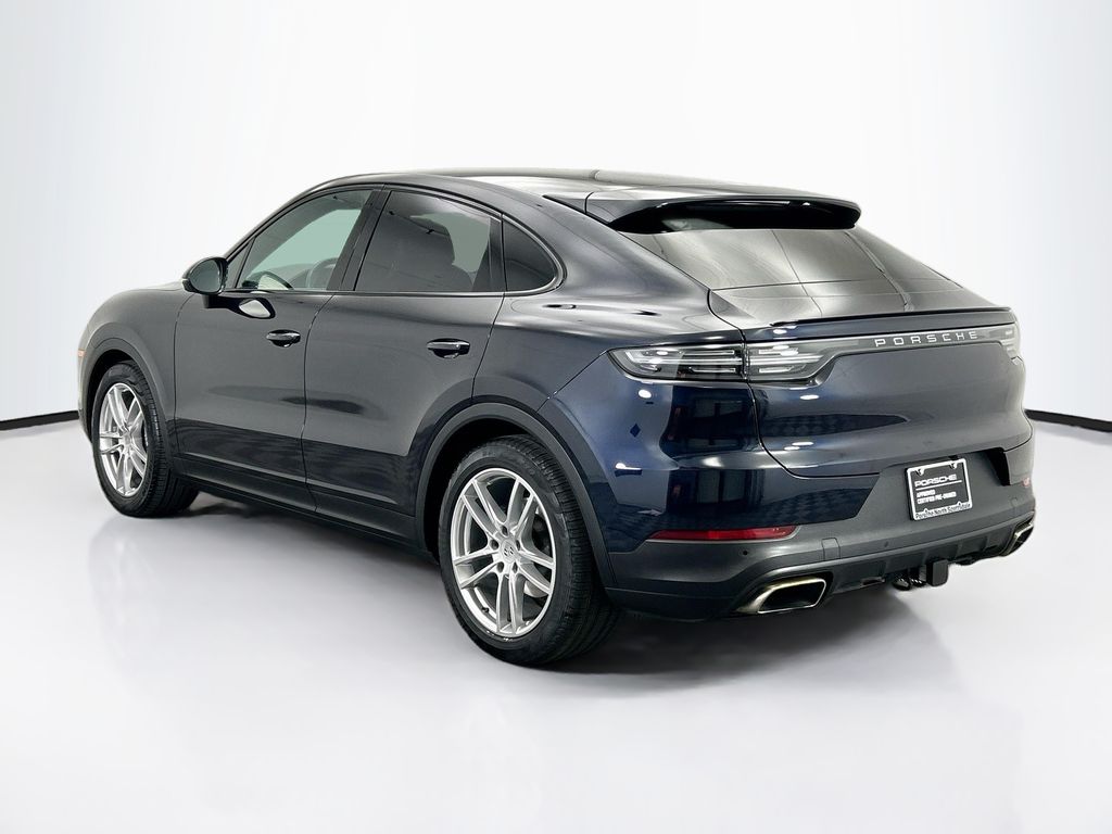 Thumbnail: 2022 Porsche  - 3