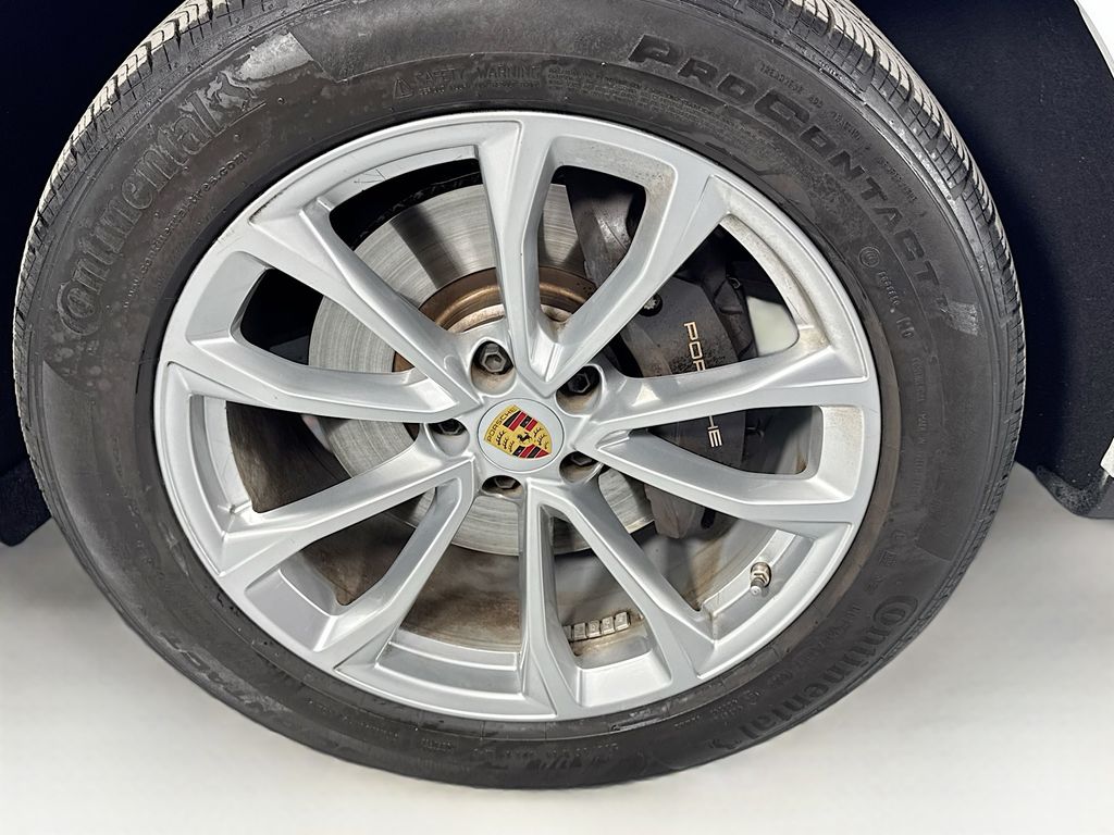 Used Car 2024 Porsche Macan  Base For Sale Under $60,000 In Austin, Texas