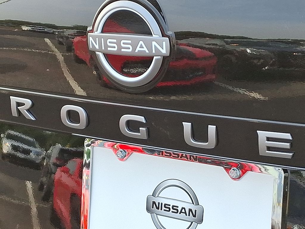 Thumbnail: 2026 Nissan Rogue - 11