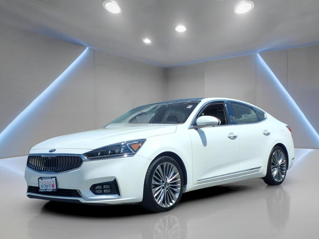 2018 Kia Cadenza Limited FWD