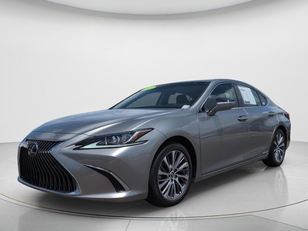 2021 Lexus ES Hybrid 300h FWD