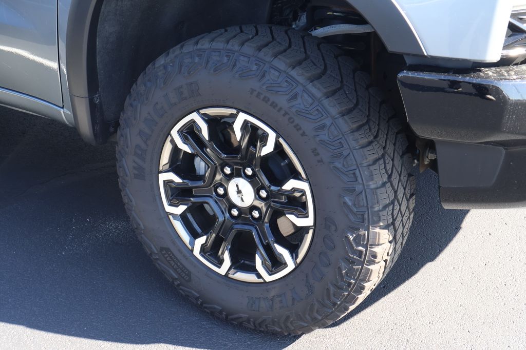Thumbnail: 2024 Chevrolet Silverado 1500 - 5