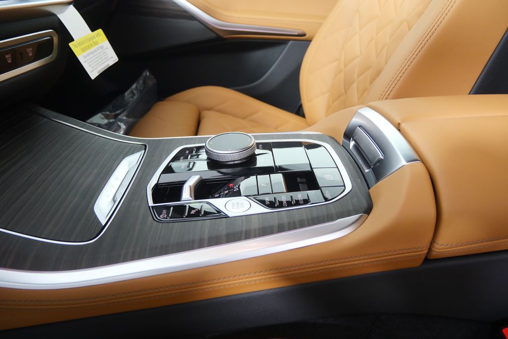 Thumbnail: 2026 BMW X5 - 22