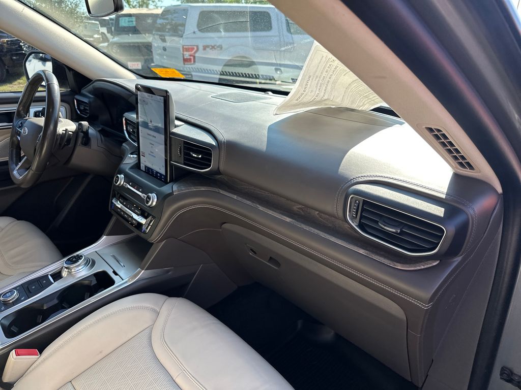 Used Car 2020 Ford Explorer  Platinum For Sale Under $30,000 In Austin, Texas