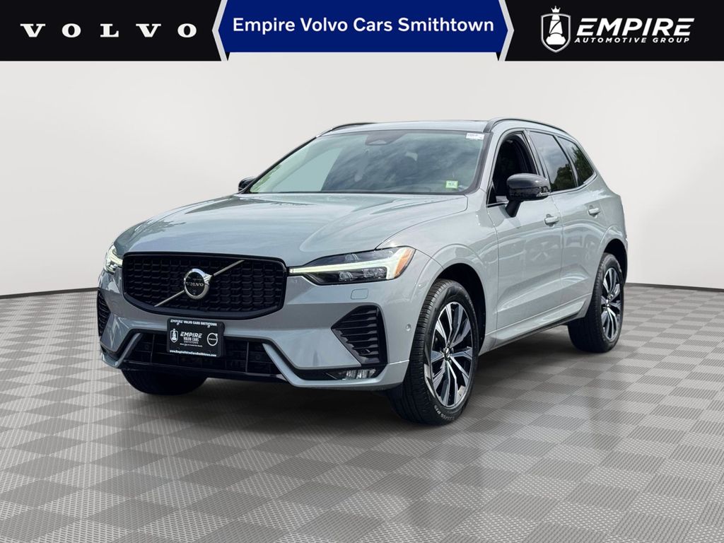 2024 Volvo XC60 Gris (Vapour Gray Metallic) SUV/Crossover Tracción en las cuatro ruedas Automática