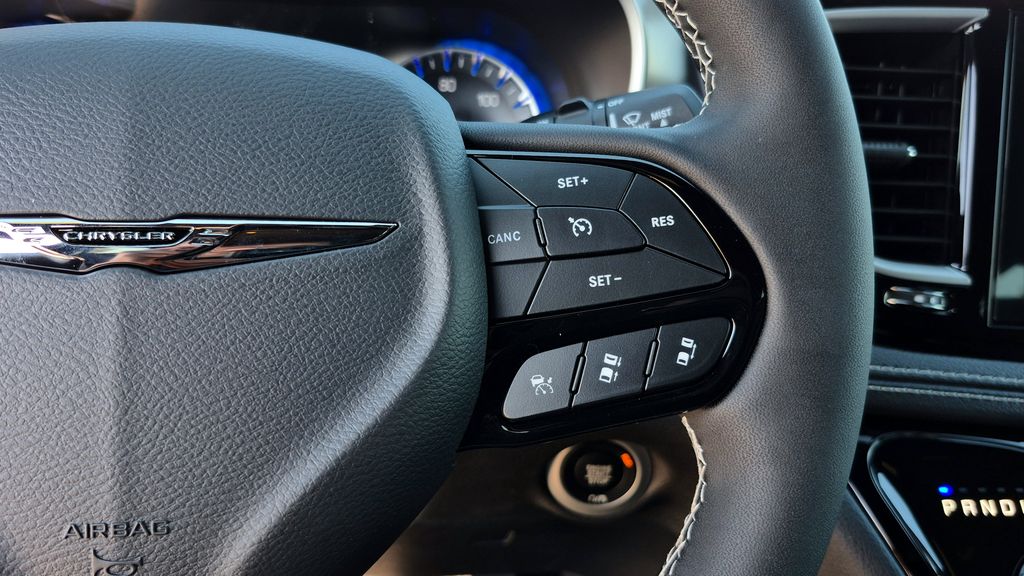 2026 Chrysler Pacifica