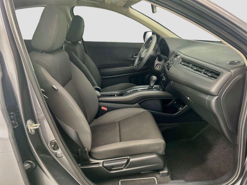 Thumbnail: 2019 Honda HR-V - 18