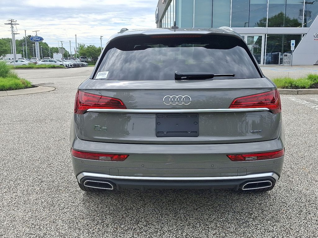 Thumbnail: 2023 Audi Q5 - 5