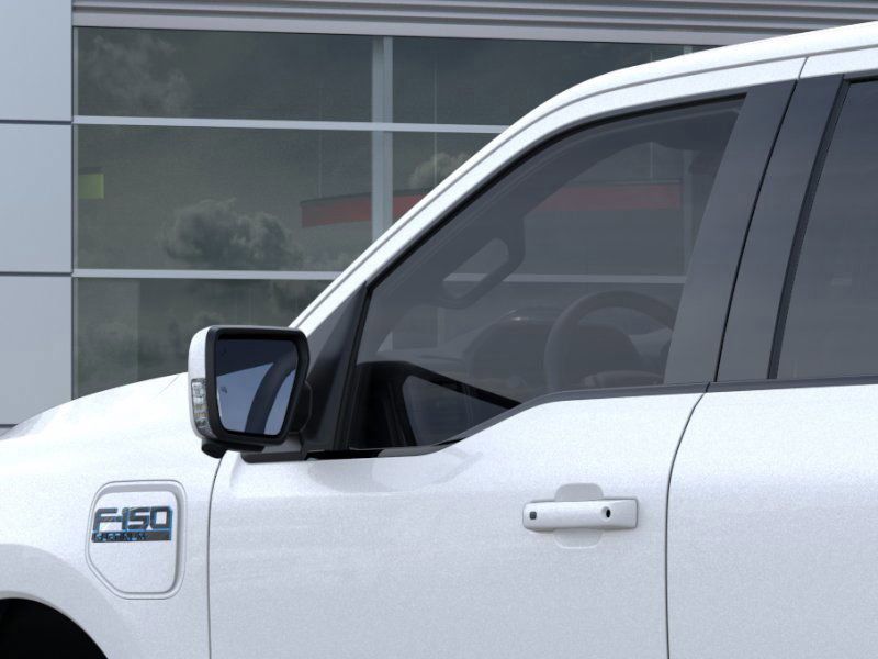 2025 Ford F-150 Lightning Platinum