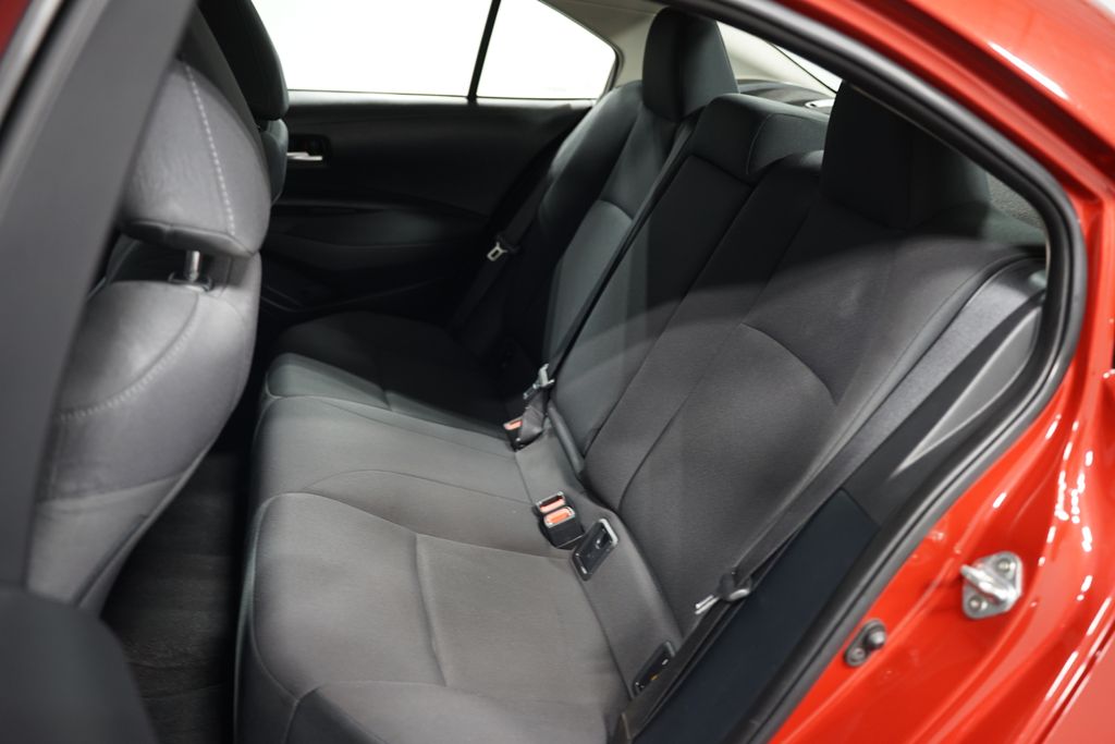 2021 Toyota Corolla LE 25