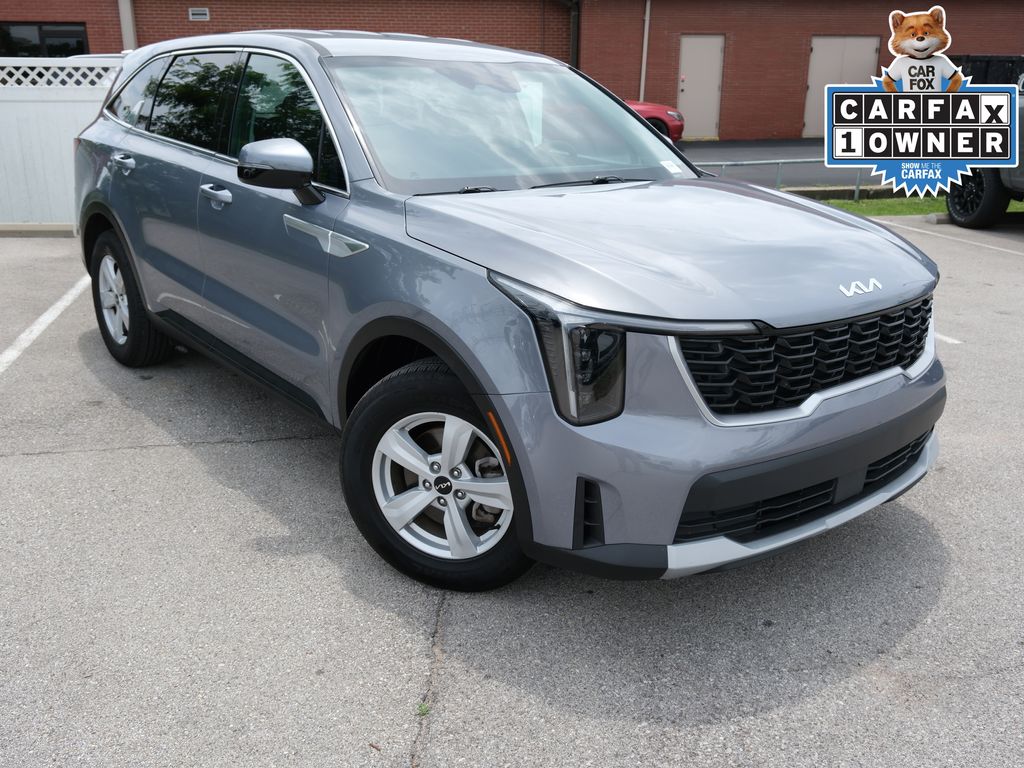 2025 Kia Sorento LX FWD
