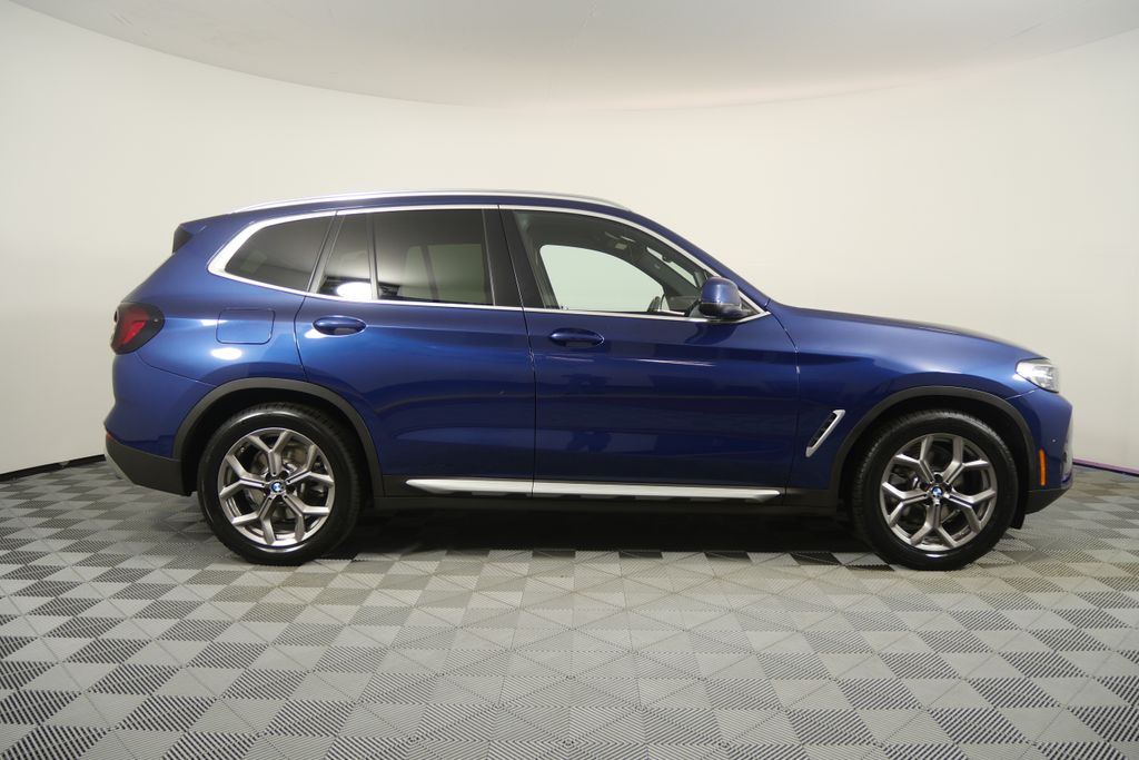 Thumbnail: 2022 BMW X3 - 2
