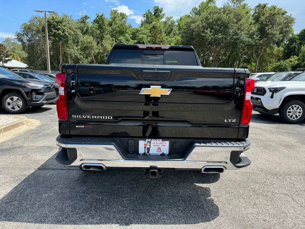 2021 Chevrolet Silverado 1500 LTZ 6