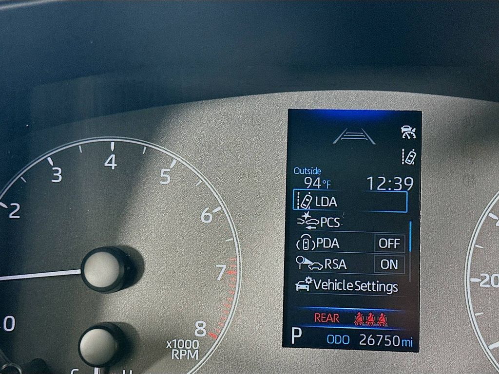 Thumbnail: 2024 Toyota Corolla - 12