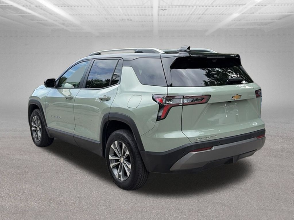 2025 Chevrolet Equinox LT Green at Sutliff Volkswagen