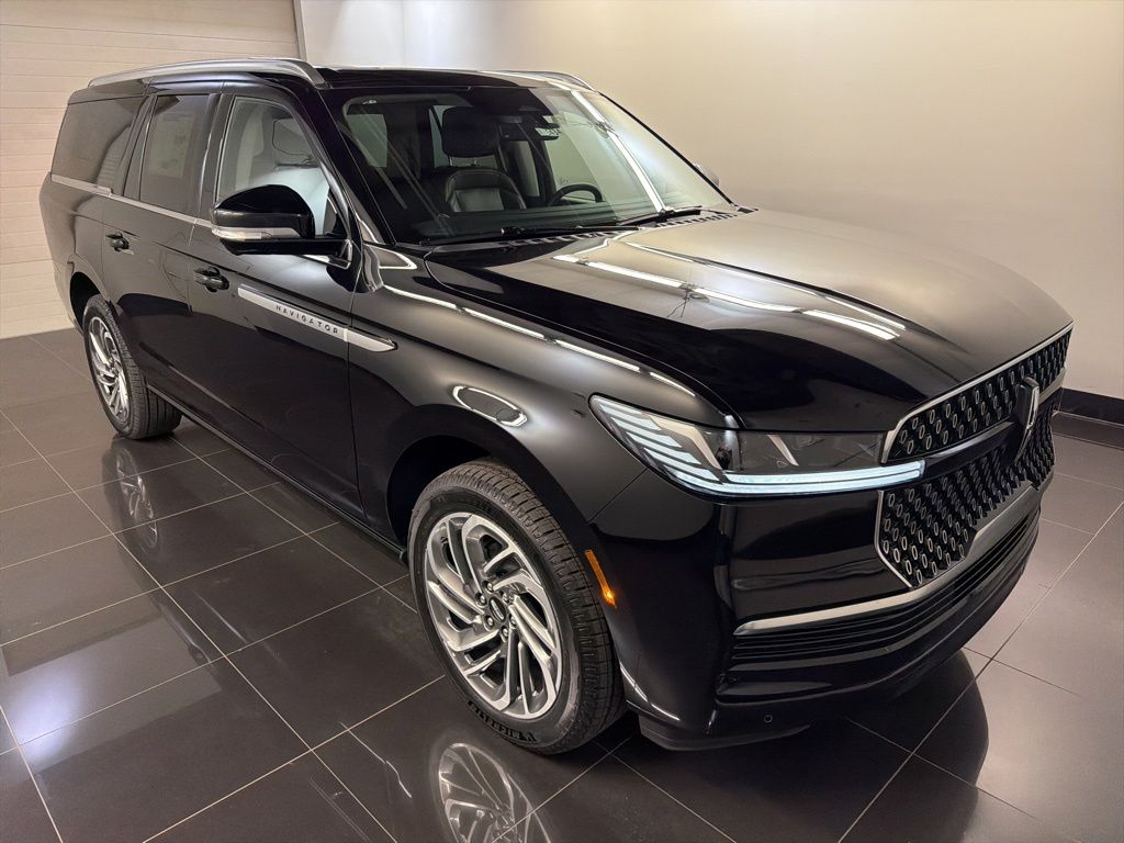 2025 Lincoln Navigator Reserve L 4WD's photo