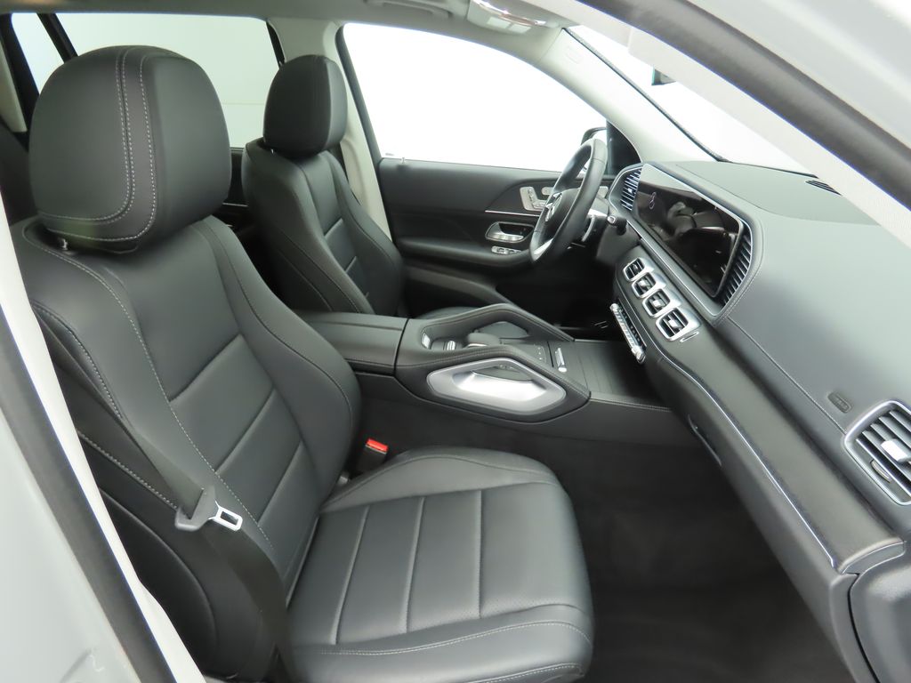 Thumbnail: 2024 Mercedes-Benz GLS - 19