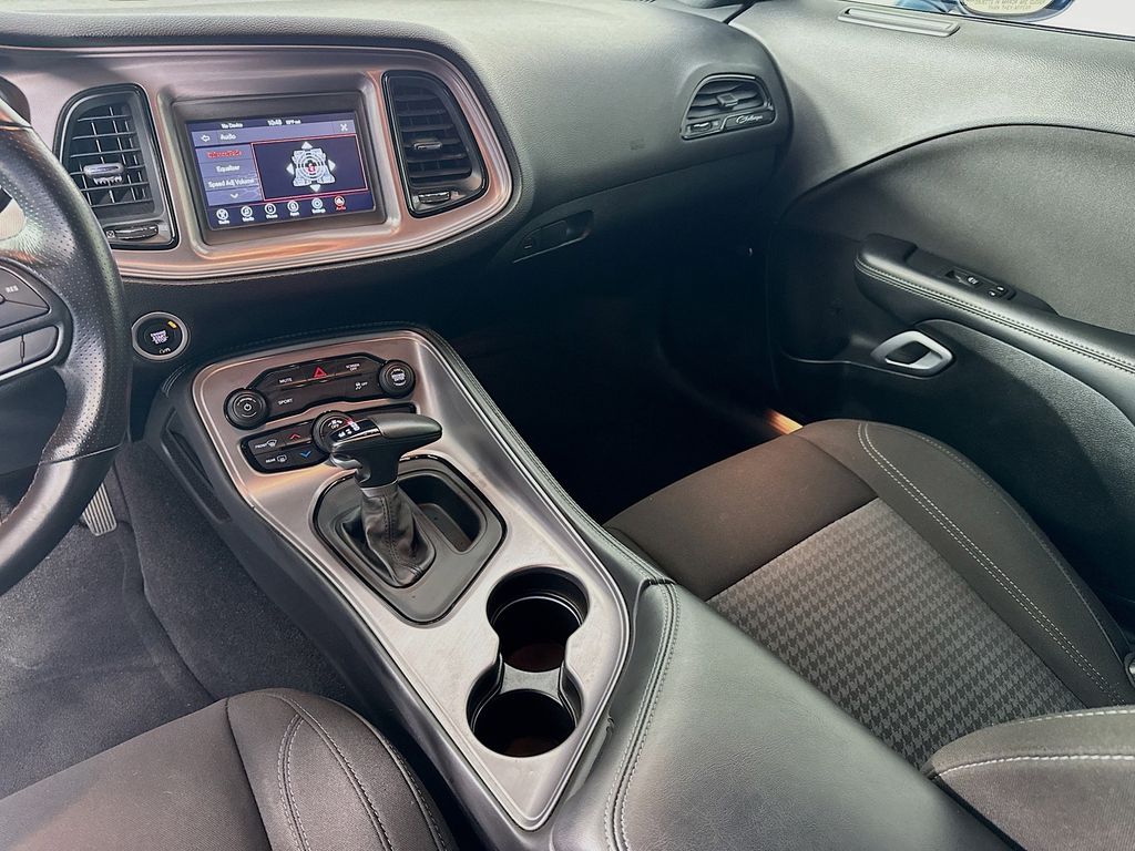 Used Car 2023 Dodge Challenger  Sxt For Sale Under $30,000 In San Antonio, Texas