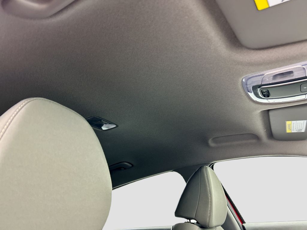 Thumbnail: 2025 Hyundai Elantra - 17