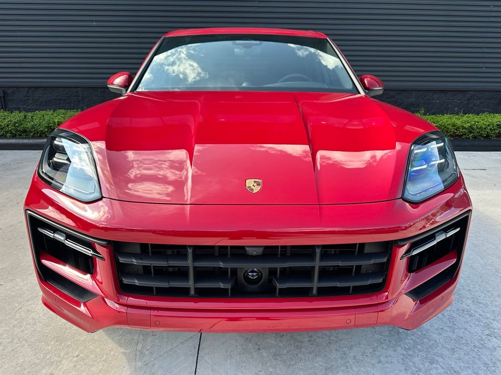 Thumbnail: 2026 Porsche Cayenne - 8