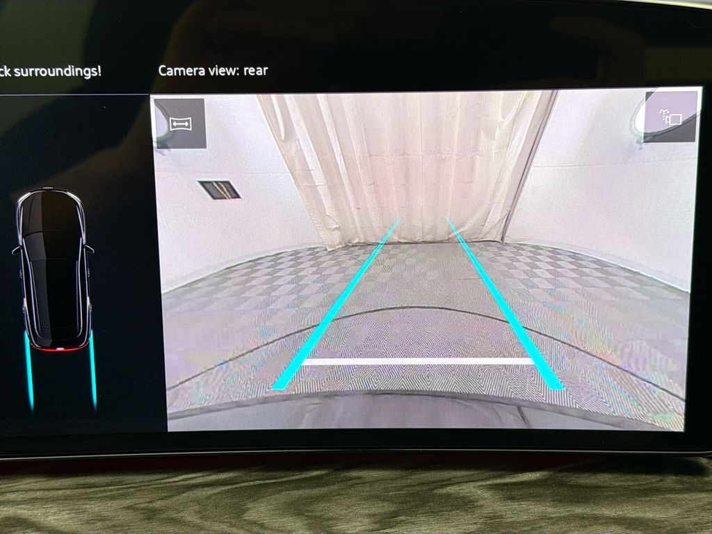 Thumbnail: 2025 Audi Q5 - 15