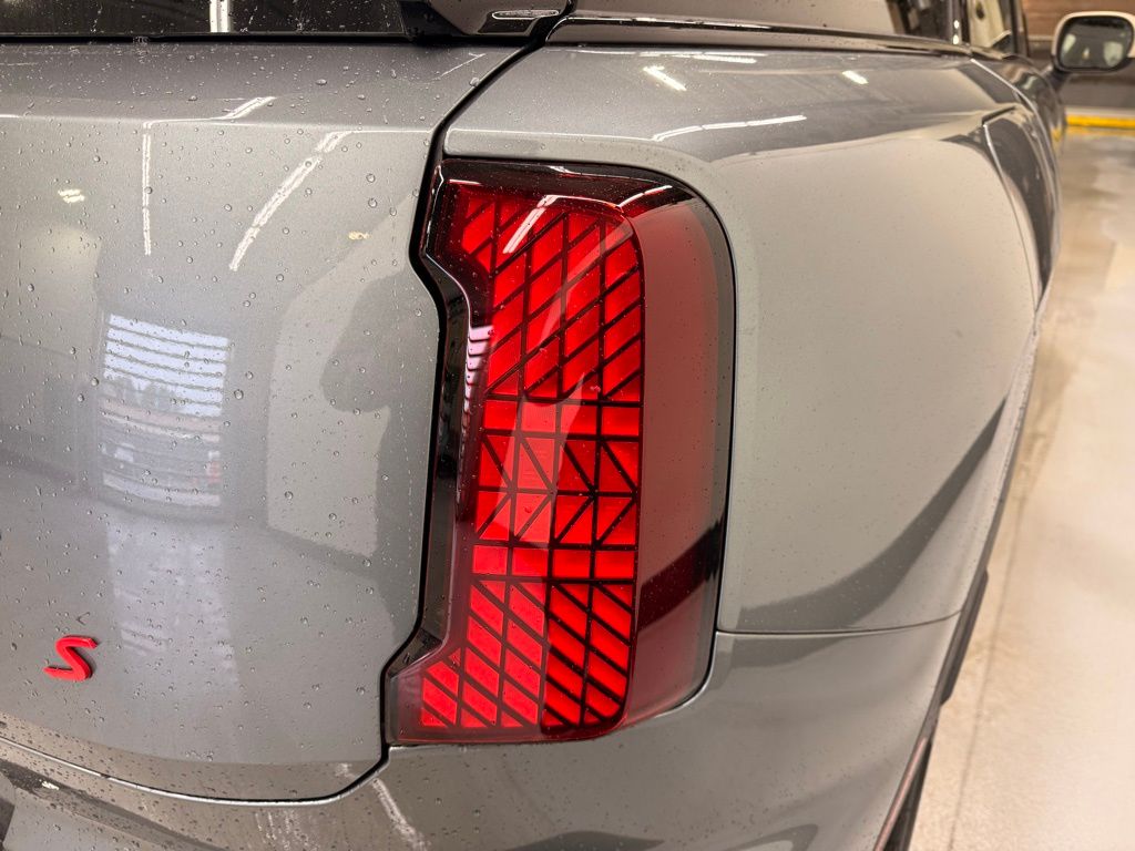 Thumbnail: 2025 MINI Cooper Countryman - 5