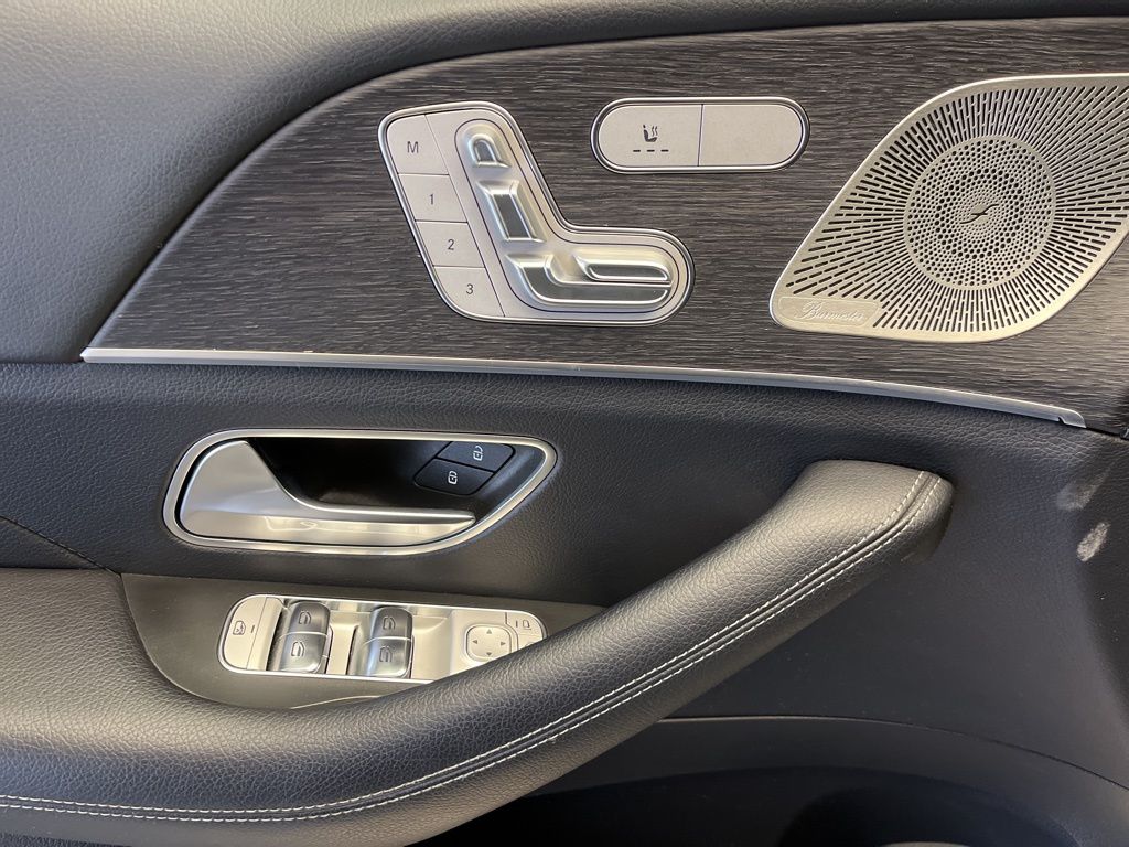 Thumbnail: 2022 Mercedes-Benz GLE - 12