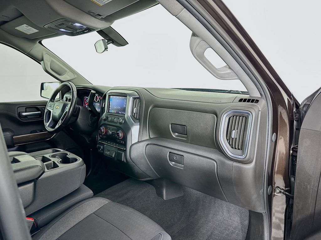 2020 Chevrolet Silverado 1500 LT 29