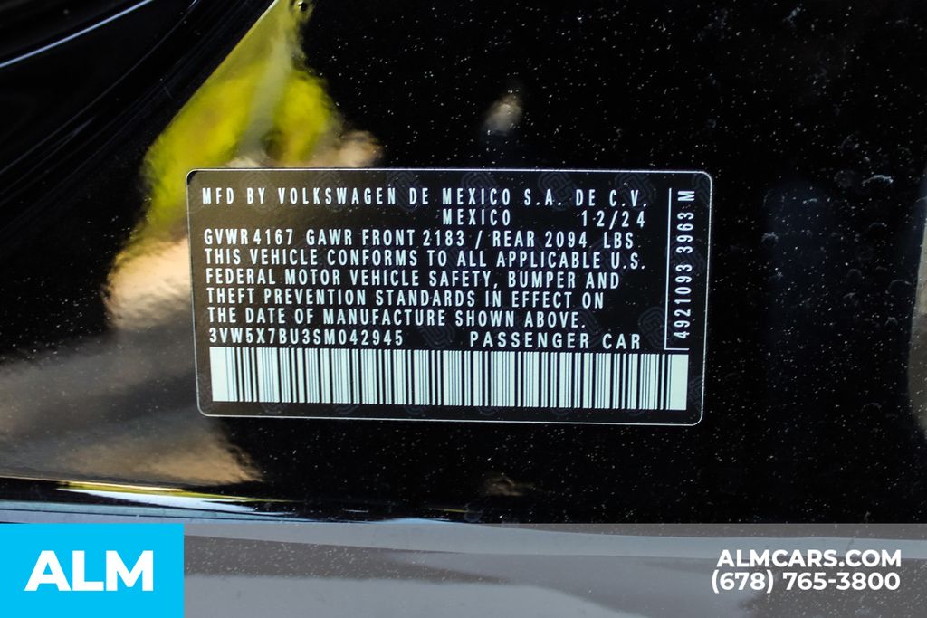 Used 2025 Black Volkswagen 1.5T S image 39