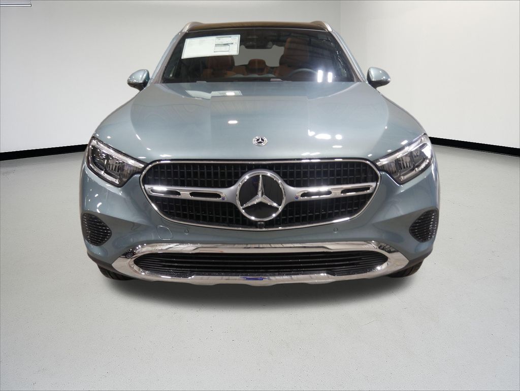 Thumbnail: 2026 Mercedes-Benz GLC - 8