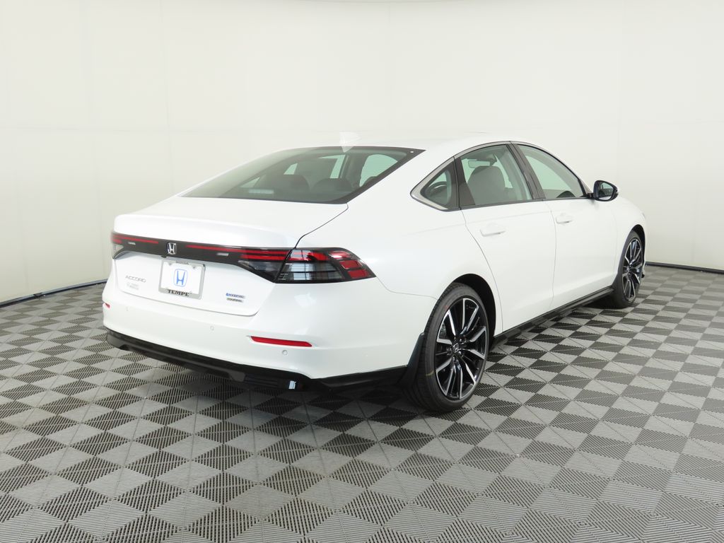 2025 Honda Accord Touring 5