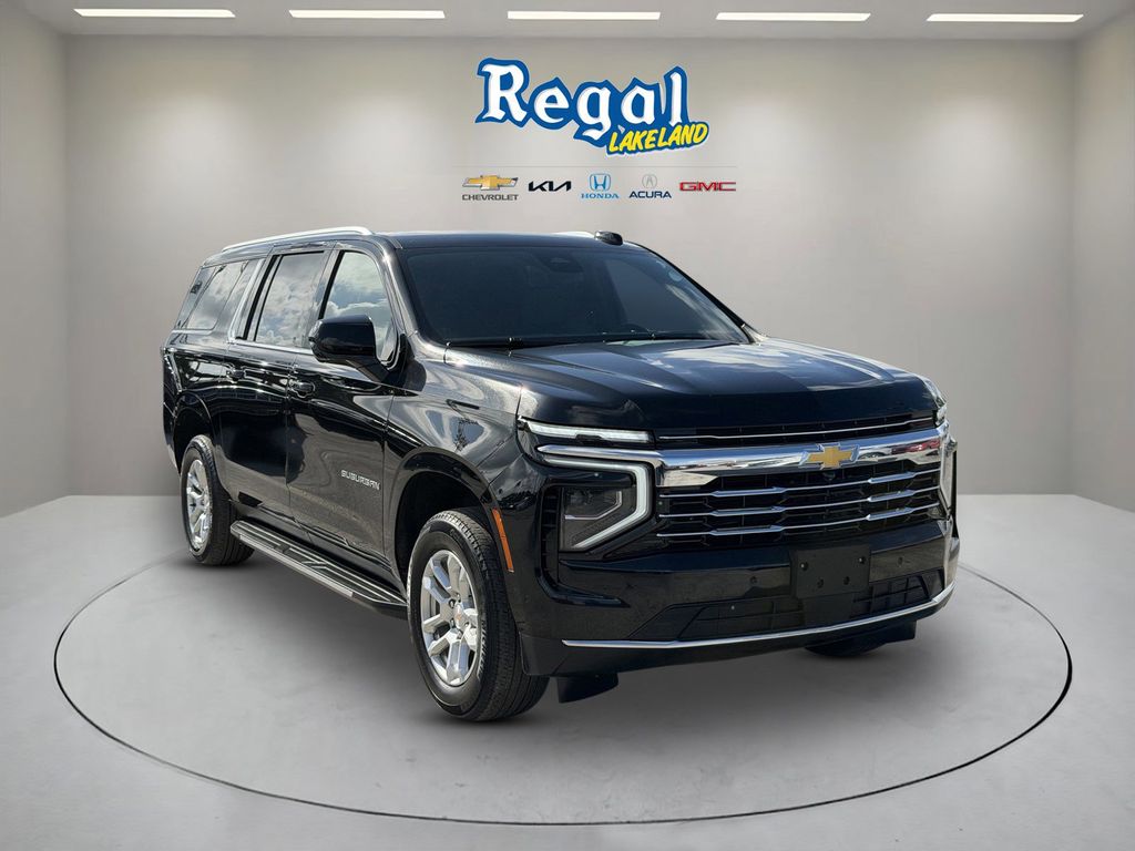 used 2025 Chevrolet Suburban car, priced at $59,192