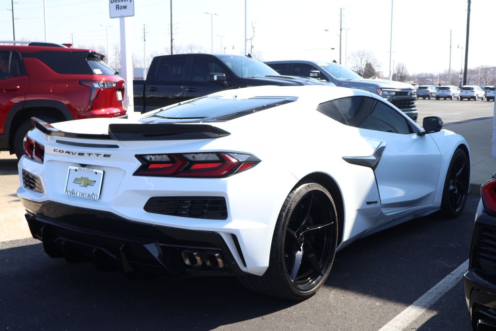 2024 Chevrolet Corvette  8