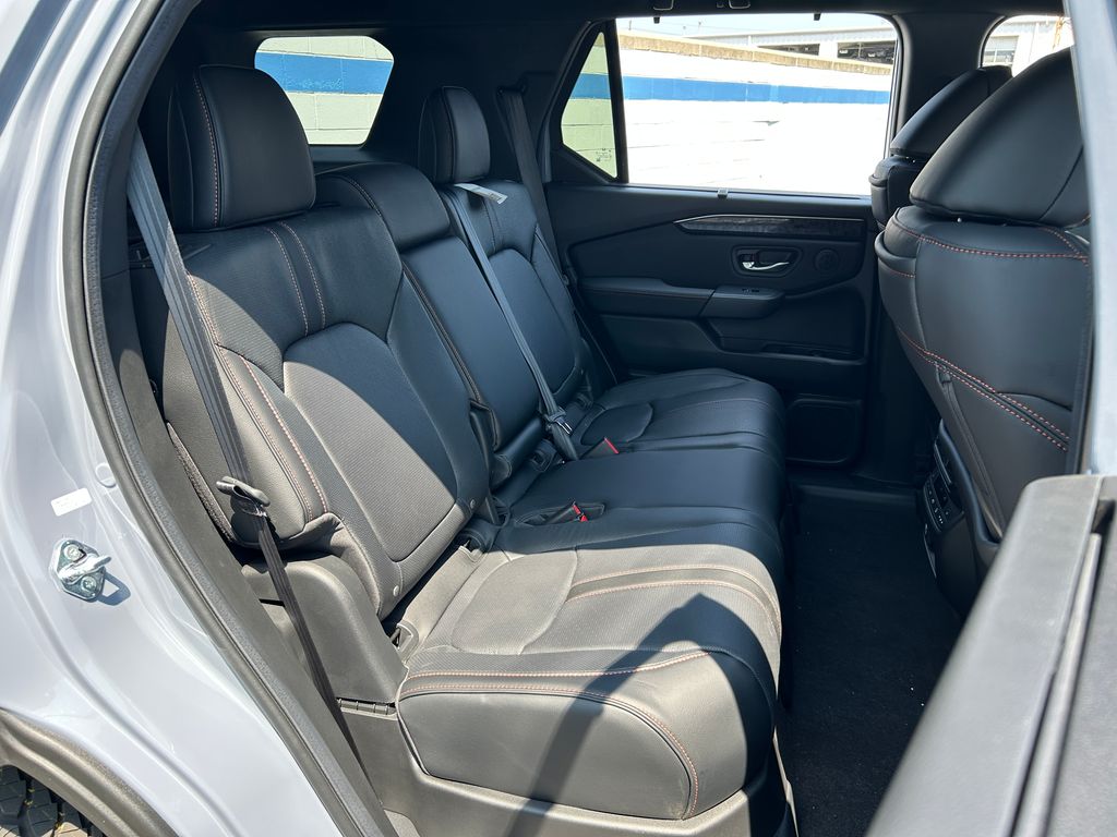 Thumbnail: 2026 Honda Passport - 23