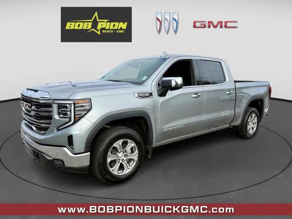 2025 GMC Sierra 1500 SLT Crew Cab 4WD