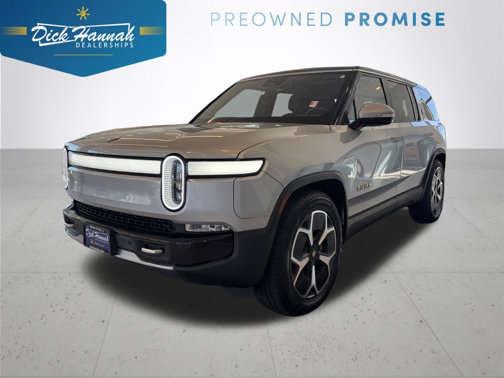 2024 Rivian R1S Adventure