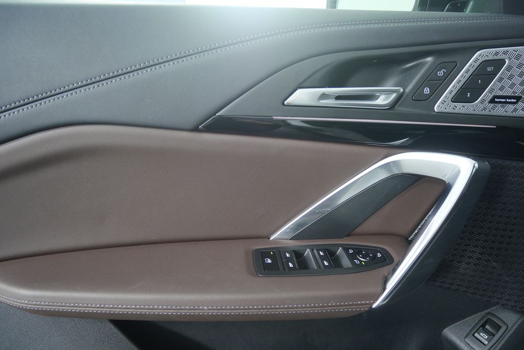 Thumbnail: 2023 BMW X1 - 8