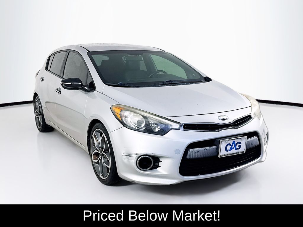 Silky Silver 2015 Kia Forte5 Hatchback Front-Wheel Drive 6-Speed Automatic