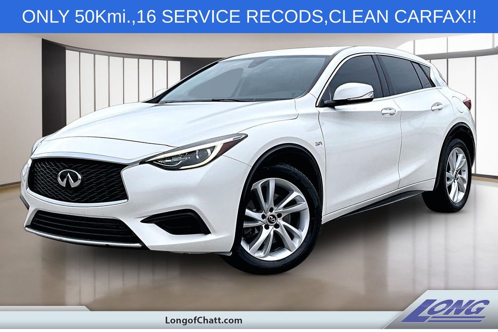 2018 INFINITI QX30 