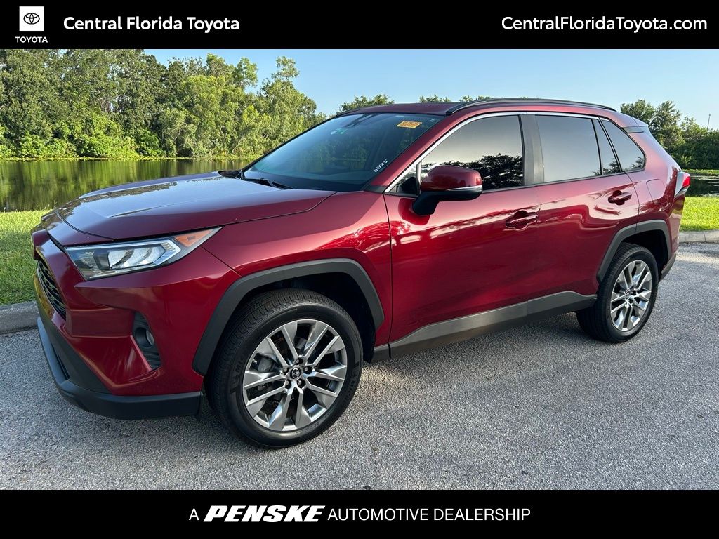 Thumbnail: 2019 Toyota RAV4 - 1