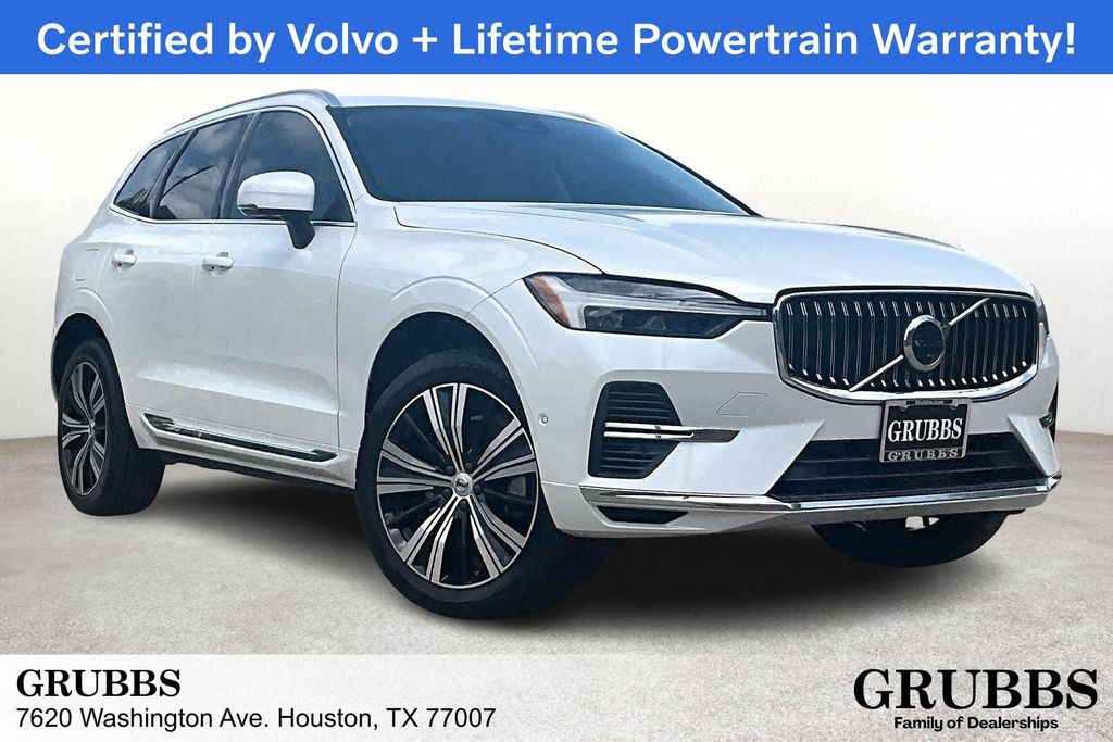 Crystal White Metallic 2023 Volvo XC60 Recharge T8 Ultimate Bright Theme eAWD SUV / Crossover All-Wheel Drive Automatic