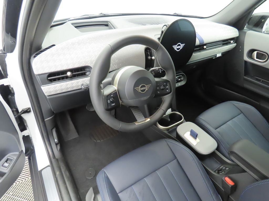 Thumbnail: 2026 MINI Cooper - 10