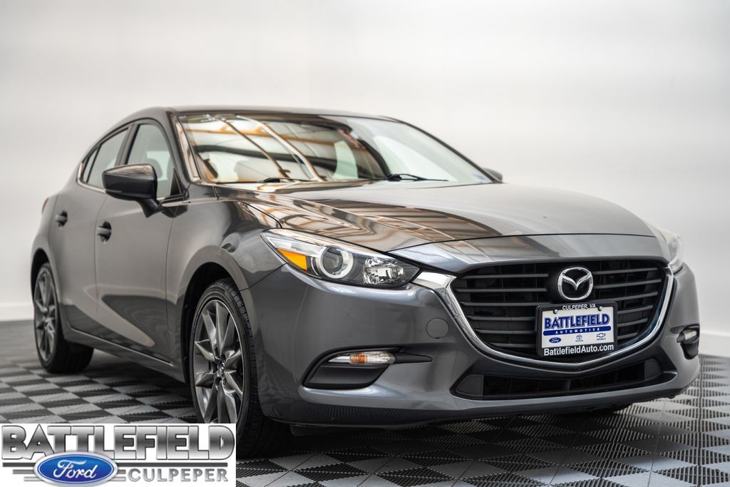 Machine Gray 2018 Mazda MAZDA3 Touring Hatchback Hatchback Front-Wheel Drive 6-Speed Manual