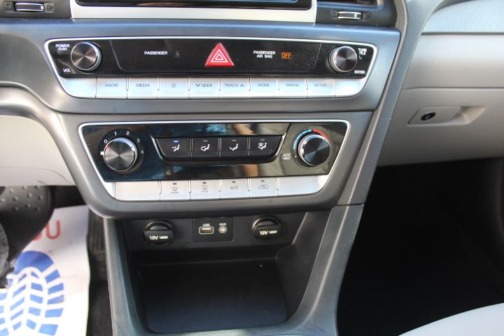 Used Car 2018 Hyundai Sonata  Se For Sale Under $15,000 In Georgetown, Texas