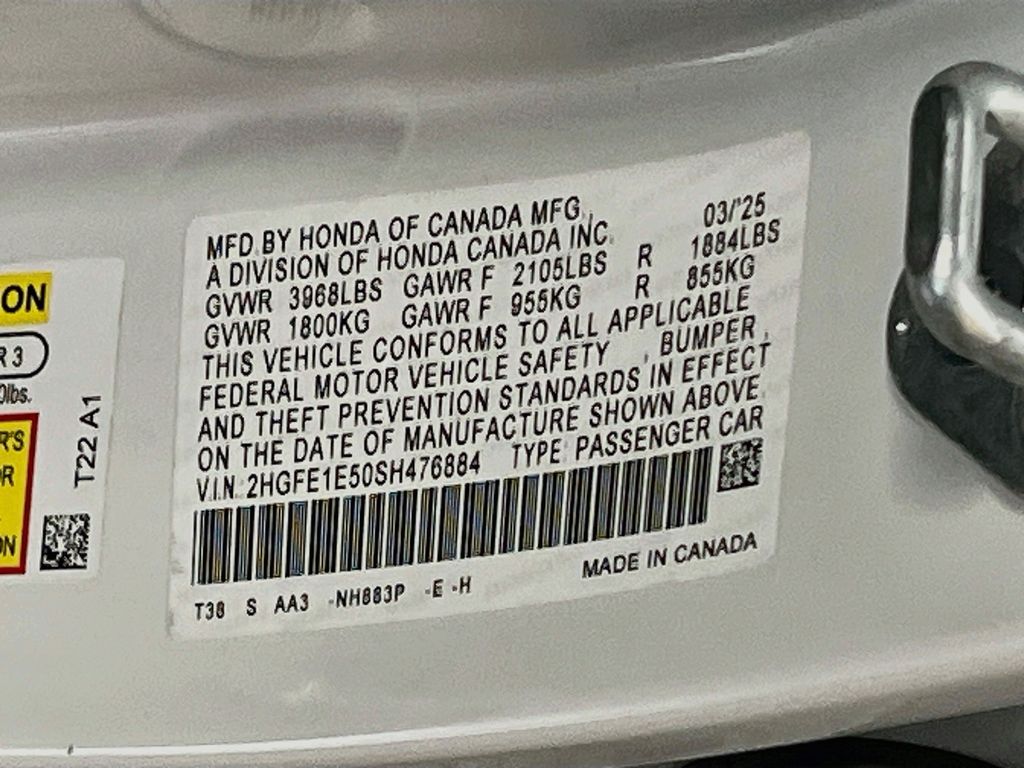 Used 2025 White Honda  image 32